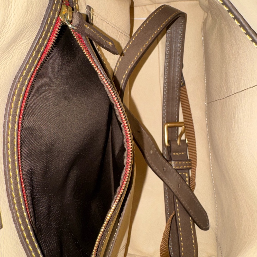 Dooney & Bourke Cameron Satchel – 100% Leather – Taupe - Picture 6 of 10
